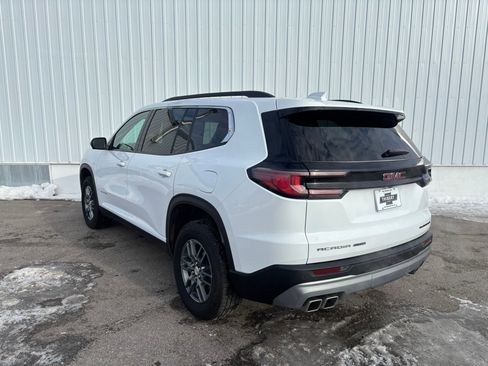 Used 2025 GMC Acadia Elevation image 5