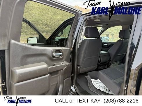 Used 2023 Chevrolet Silverado 1500 Custom Trail Boss AWD/4WD image 25