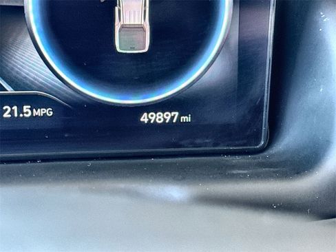 Used 2022 Hyundai Santa Cruz SEL w/ Activity Package image 12