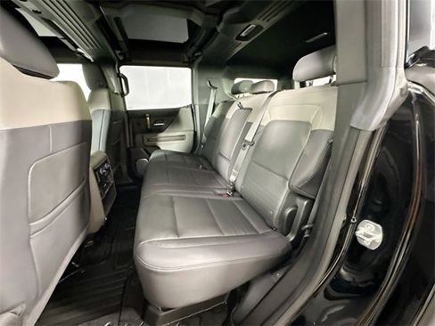 Used 2024 GMC Hummer EV 2X w/ Extreme Off-Road Package image 27