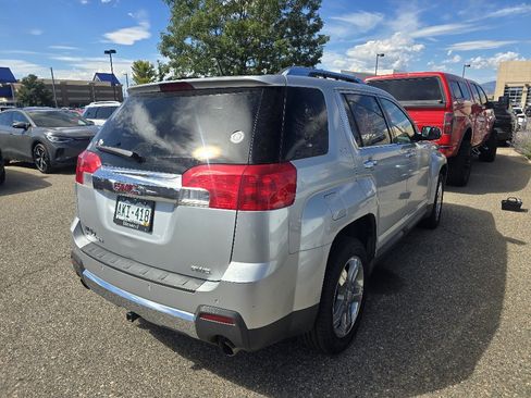 Used 2013 GMC Terrain SLT AWD/4WD image 17