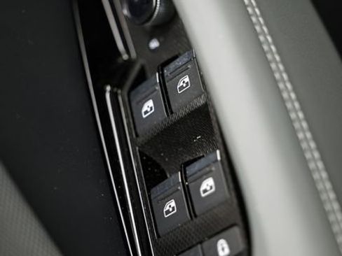 New 2026 Audi Q3 quattro 2.0T AWD/4WD image 16