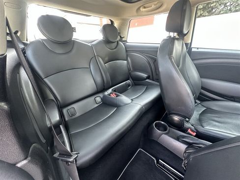 Used 2012 MINI Cooper Hardtop FWD image 8