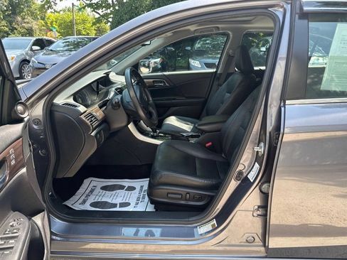 Used 2016 Honda Accord EX-L image 15