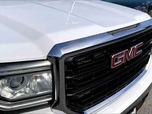 Used 2018 GMC Sierra 1500 2WD Regular Cab image 31