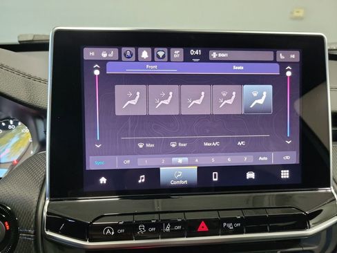 New 2026 Jeep Compass Limited image 18