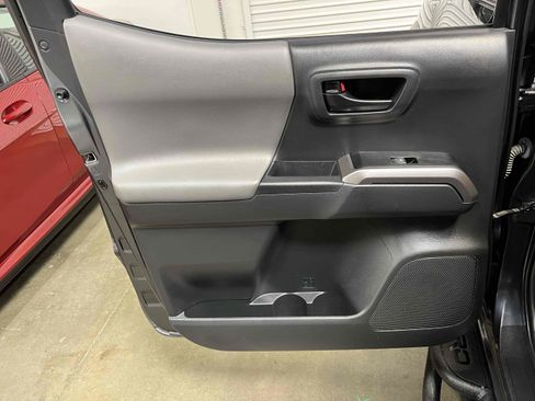 Used 2023 Toyota Tacoma SR5 RWD image 56