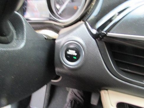 Used 2020 Buick Envision Preferred AWD/4WD image 17