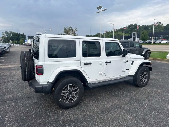 New 2025 Jeep Wrangler Unlimited Sahara w/ Safety Group AWD/4WD image 7
