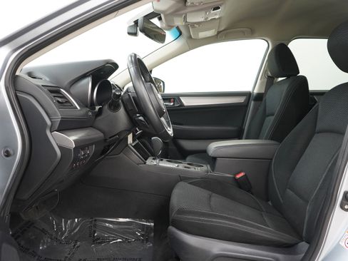 Used 2018 Subaru Outback 2.5i Premium image 20