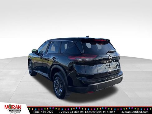 Used 2024 Nissan Rogue S image 3