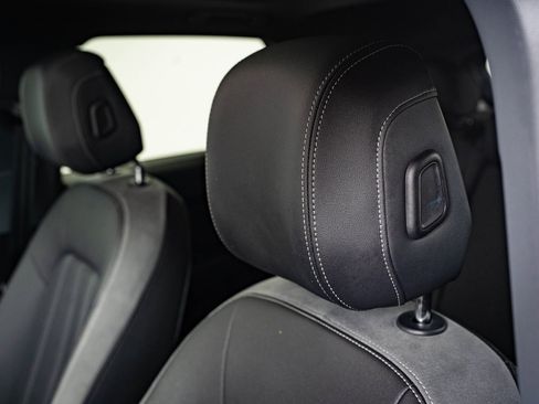 Used 2022 Audi Q4 e-tron Premium w/ Convenience Package image 21