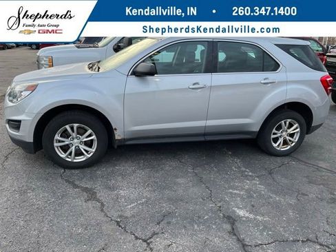 Used 2017 Chevrolet Equinox LS image 1