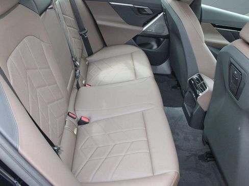 Used 2026 BMW 530i w/ M Sport Package RWD image 29