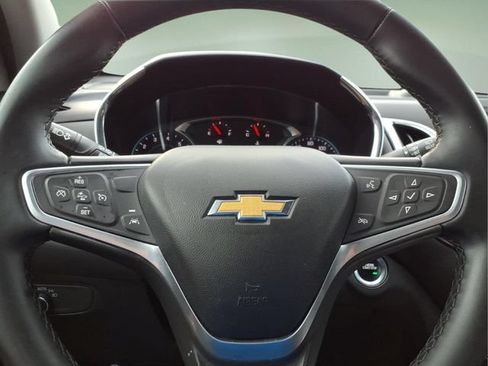 Used 2023 Chevrolet Equinox LT FWD image 25