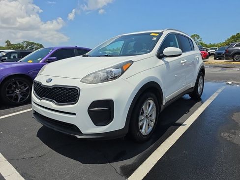 Used 2019 Kia Sportage LX w/ Option Group 017 FWD image 6