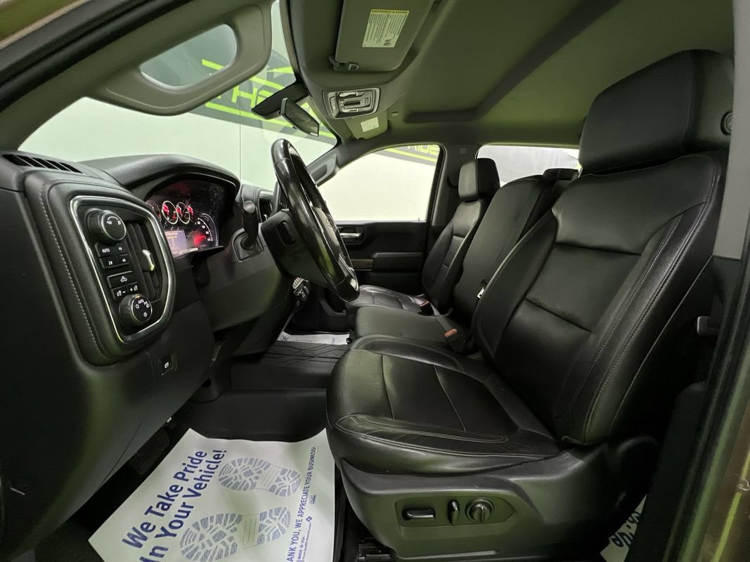 Used 2019 Chevrolet Silverado 1500 LT w/ Texas Edition AWD/4WD image 18