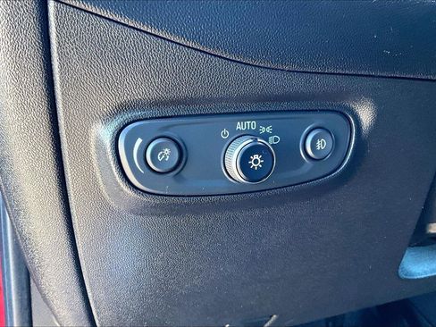 Used 2019 Chevrolet Equinox Premier image 29