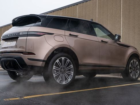 Used 2024 Land Rover Range Rover Evoque S image 7