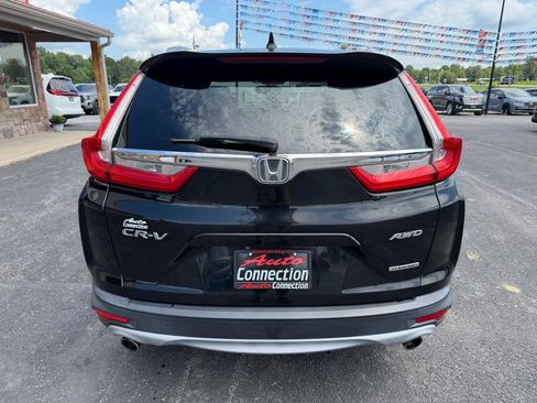 Used 2018 Honda CR-V Touring image 5