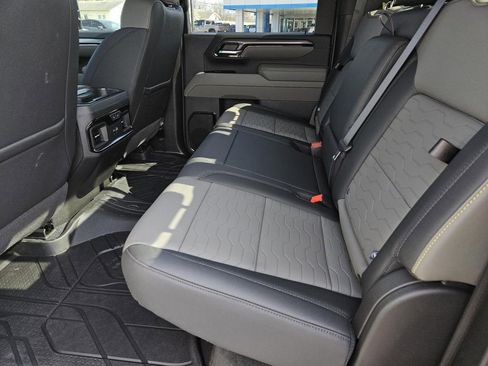 New 2026 Chevrolet Silverado 2500 ZR2 image 27