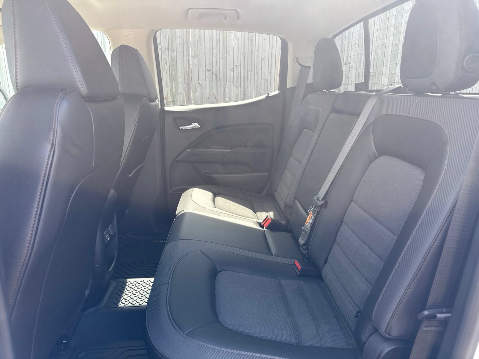 Used 2022 GMC Canyon AT4 w/ Trailering Package AWD/4WD image 10