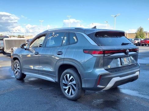 New 2025 Volkswagen Tiguan S image 7