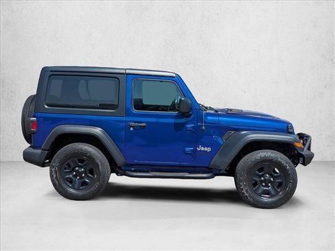 Used 2019 Jeep Wrangler Sport AWD/4WD image 4