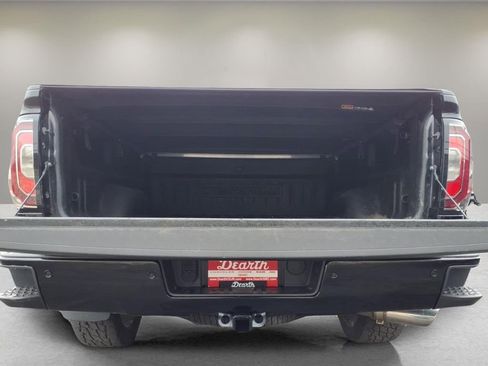 Used 2017 GMC Sierra 1500 Denali w/ Denali Ultimate Package AWD/4WD image 4
