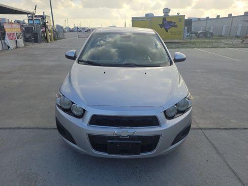 Used 2013 Chevrolet Sonic LS FWD image 4