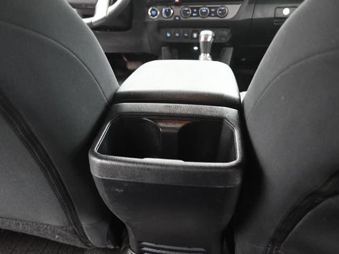 Used 2023 Toyota Tacoma TRD Off-Road w/ Technology Package AWD/4WD image 14