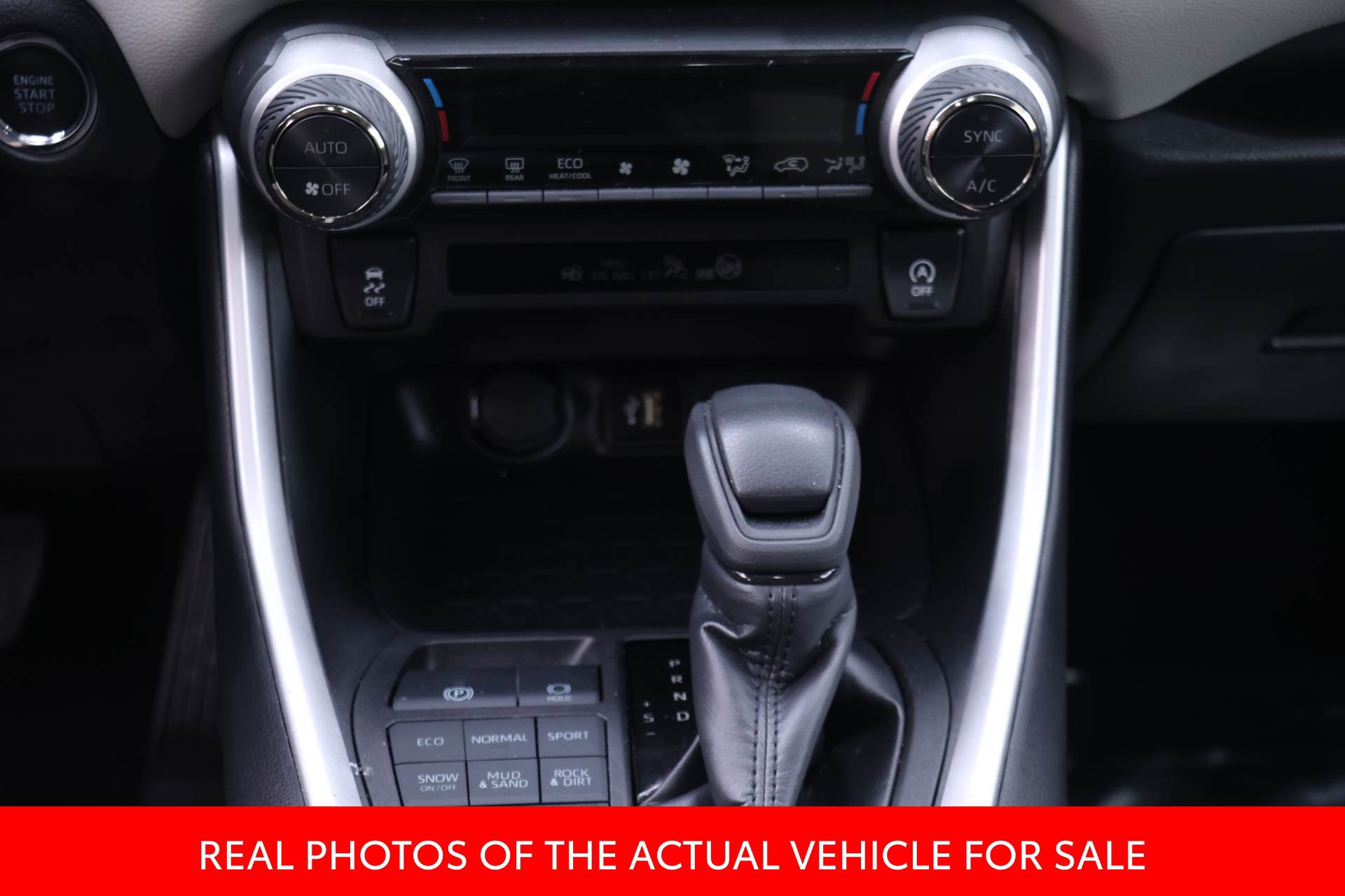 Certified 2025 Toyota RAV4 XLE w/ Convenience Package AWD/4WD image 15