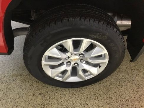 New 2026 Chevrolet Silverado 1500 Custom image 24