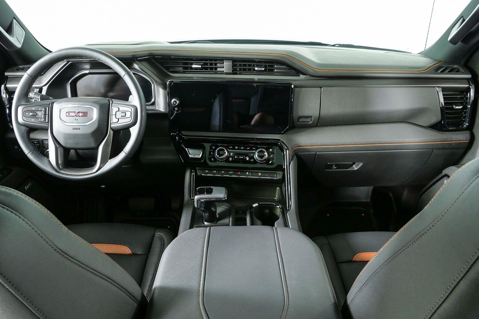 Certified 2026 GMC Sierra 1500 AT4 w/ Technology Package AWD/4WD image 22