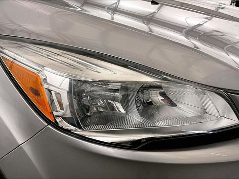 Used 2016 Ford Escape Titanium image 27