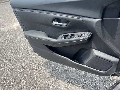Used 2023 Nissan Sentra S FWD image 14