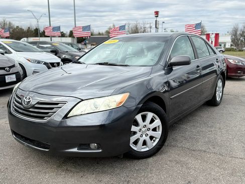 Used 2009 Toyota Camry LE image 7