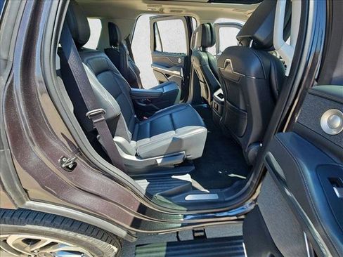 Used 2025 Lincoln Navigator Reserve AWD/4WD image 30