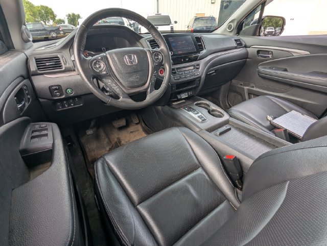 Used 2022 Honda Ridgeline RTL-E image 2