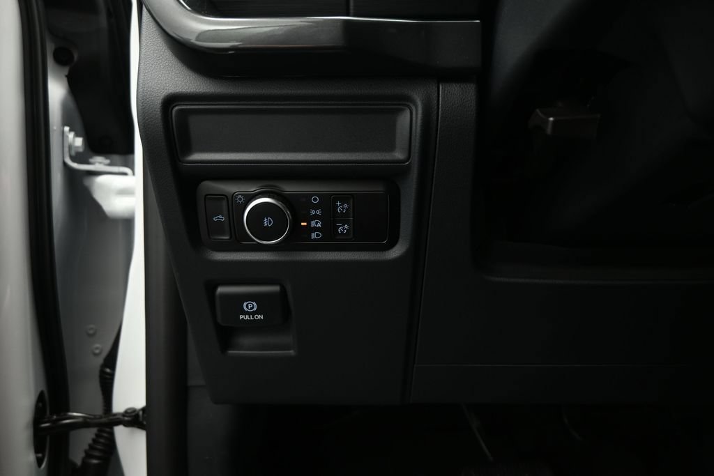 New 2026 Ford F150 STX w/ Equipment Group 201A FX4 AWD/4WD image 9