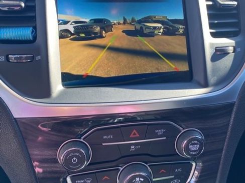 Used 2020 Chrysler 300 Touring w/ Sport Appearance Package image 16