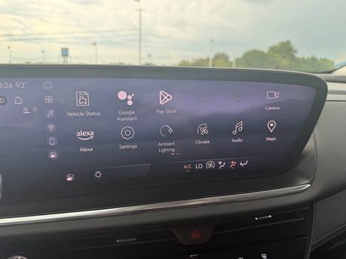 Used 2024 Buick Envision Preferred AWD/4WD image 11