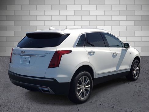 Certified 2023 Cadillac XT5 Premium Luxury w/ LPO, Floor Liner Package FWD image 5