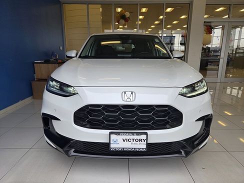 Used 2023 Honda HR-V EX-L image 2