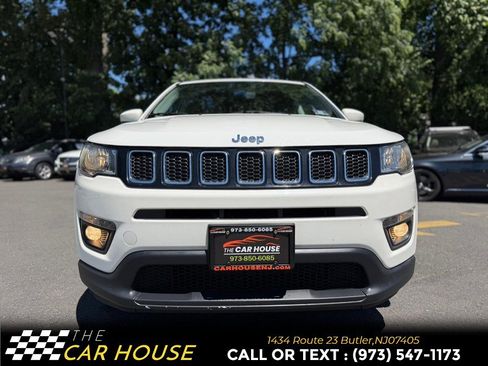 Used 2020 Jeep Compass Latitude w/ Cold Weather Group AWD/4WD image 4