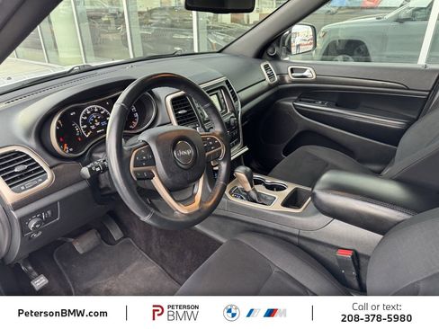 Used 2016 Jeep Grand Cherokee Laredo w/ Quick Order Package 23E image 12