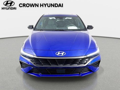 Certified 2026 Hyundai Elantra SEL Sport Premium FWD image 2