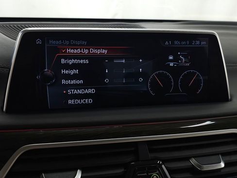 Used 2016 BMW 750i xDrive AWD/4WD image 25