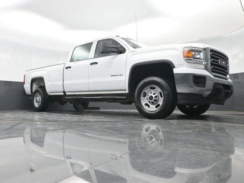 Used 2017 GMC Sierra 2500 4x4 Crew Cab image 32