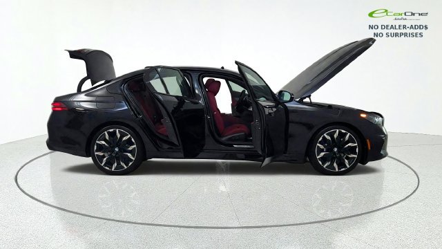 Used 2027 BMW i5 eDrive40 w/ M Sport Package RWD image 20